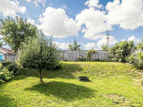 Photo 41 at 101 Chieftain Crescent, Allandale Centre, Barrie