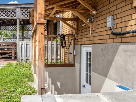 Photo 49 at 101 Chieftain Crescent, Allandale Centre, Barrie