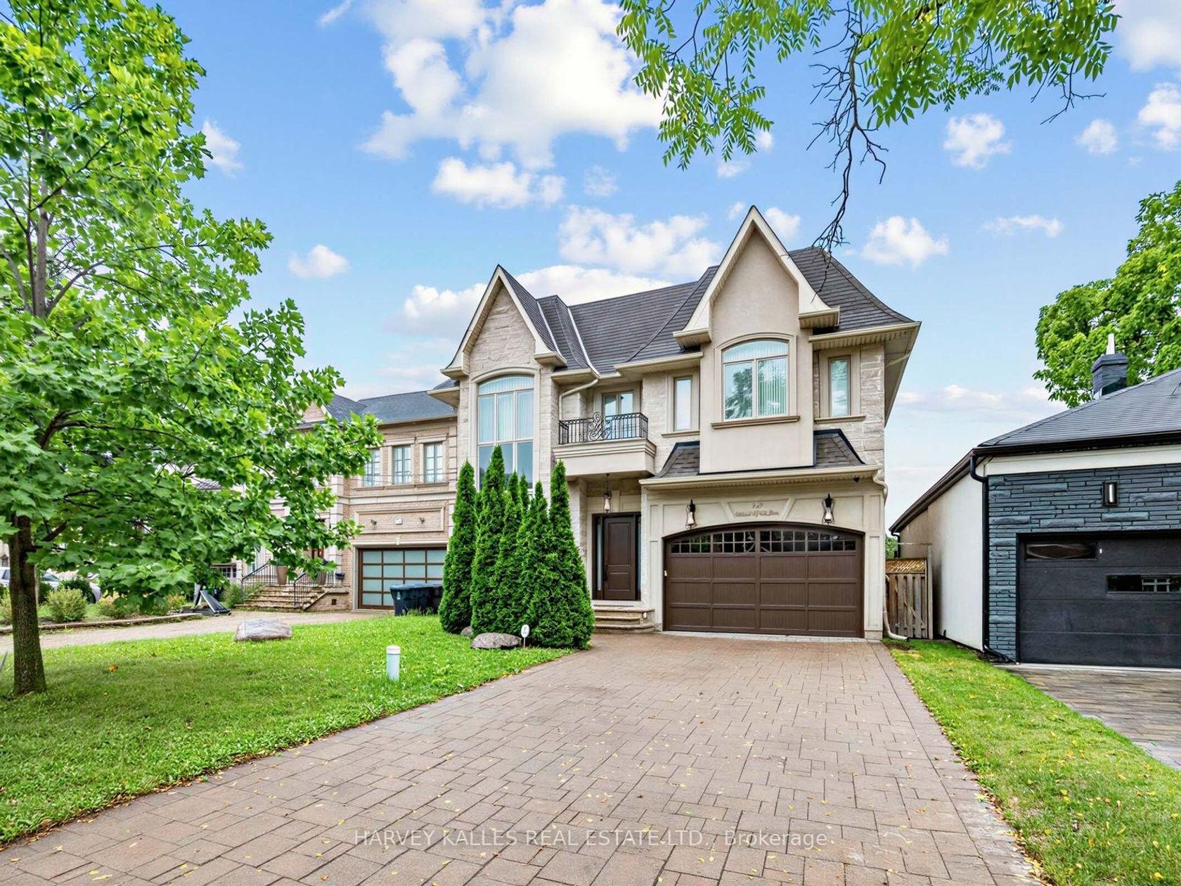 125 Bannockburn Avenue, Nortown, Toronto 