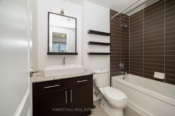 Photo 12 at 510 - 2756 Old Leslie Street, Bayview Village, Toronto