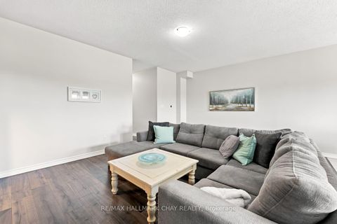 Photo 7 at 1146 Peelar Crescent, Lefroy, Innisfil