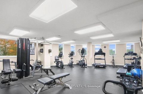 Photo 17 at 221 - 326 Major Mackenzie Drive E, Crosby, Richmond Hill