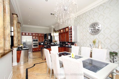 Photo 16 at 63 mapledown Way N, Rural Vaughan, Vaughan