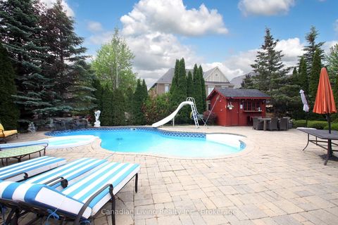 Photo 43 at 63 mapledown Way N, Rural Vaughan, Vaughan