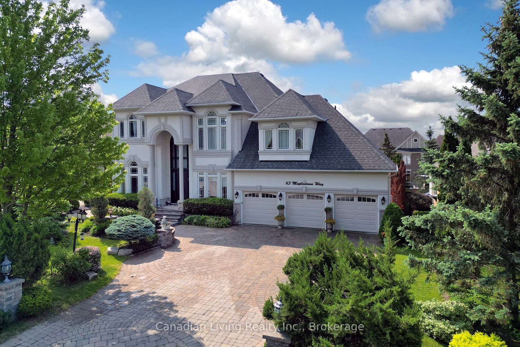 63 mapledown Way N, Rural Vaughan, Vaughan photo number 2