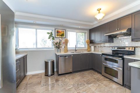 Photo 13 at 28 Rumi Crescent, Victoria Village, Toronto