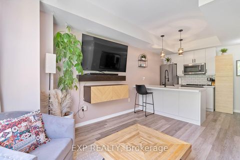 Photo 10 at 89 - 30 Fieldway Road, City Centre West, Toronto