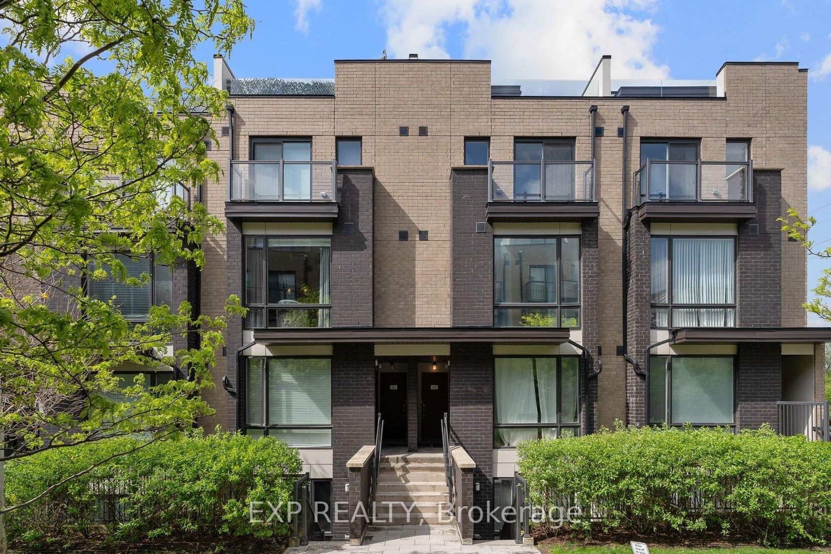 89 - 30 Fieldway Road, City Centre West, Toronto photo 5