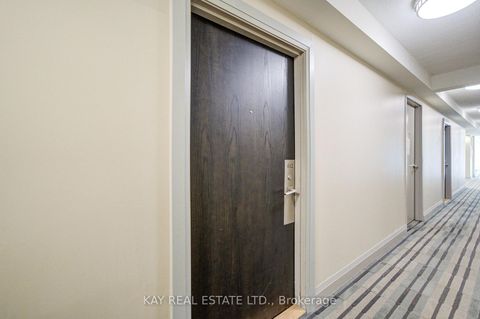 Photo 5 at 612 - 3520 Danforth Avenue, Oakridge, Toronto