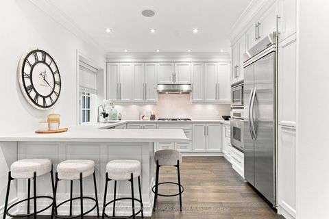 Photo 10 at 46 Bernard Avenue, Annex, Toronto