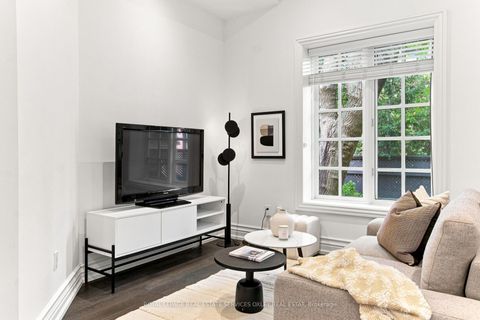 Photo 17 at 46 Bernard Avenue, Annex, Toronto