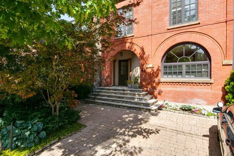 Photo 36 at 46 Bernard Avenue, Annex, Toronto