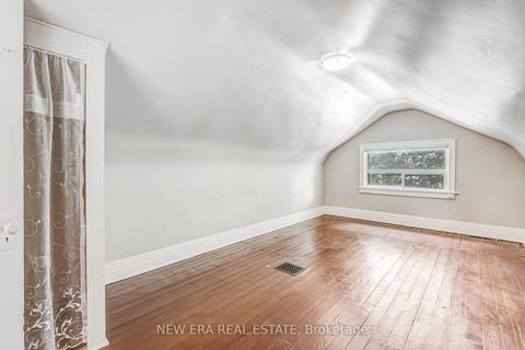 Photo 31 at 393 Ossington Avenue, Bellwoods, Toronto