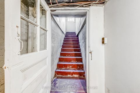 Photo 37 at 393 Ossington Avenue, Bellwoods, Toronto