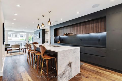 Photo 11 at 305 Glen Road, Moore Park, Toronto