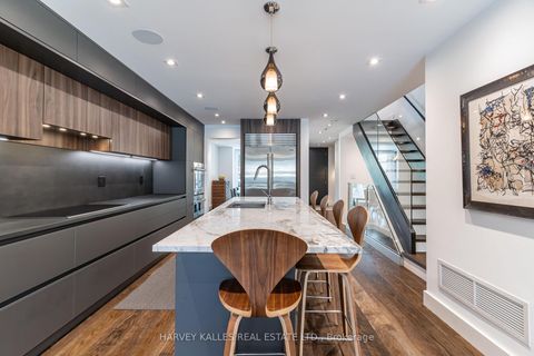 Photo 14 at 305 Glen Road, Moore Park, Toronto