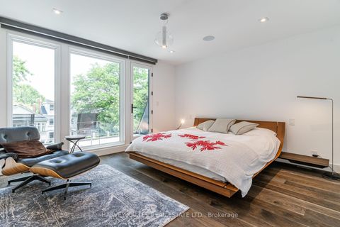 Photo 17 at 305 Glen Road, Moore Park, Toronto