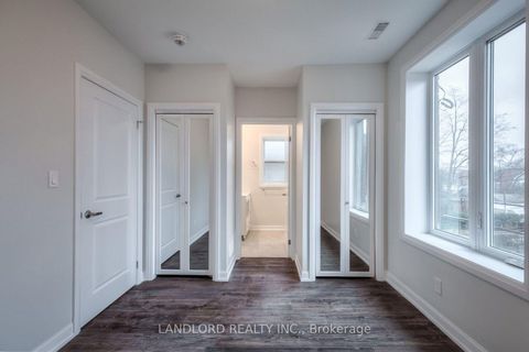 Photo 6 at 82 Parkway Avenue, Roncesvalles, Toronto