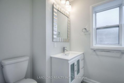 Photo 7 at 82 Parkway Avenue, Roncesvalles, Toronto