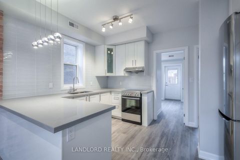 Photo 16 at 82 Parkway Avenue, Roncesvalles, Toronto