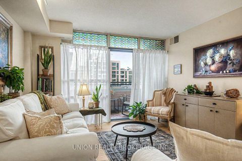Photo 14 at 905 - 1093 Kingston Road, Cliffside, Toronto