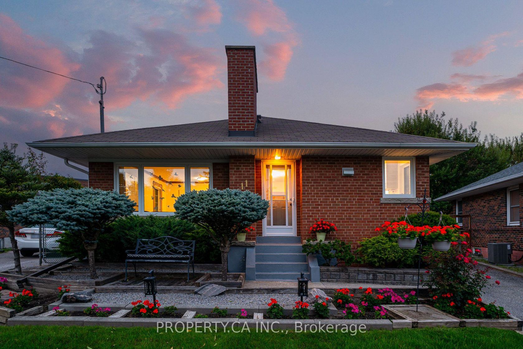 11 Barnsley Court, Maryvale, Toronto 