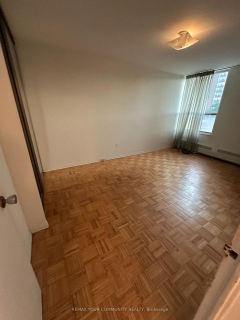 Photo 21 at 409 - 60 Pavane Linkway, Flemingdon Park, Toronto