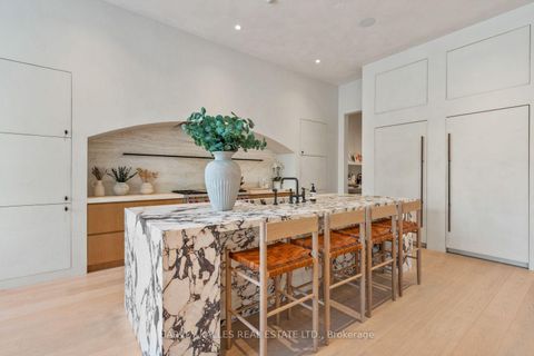 Photo 9 at 424 Lytton Boulevard, Lawrence Park South, Toronto