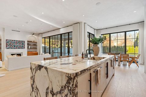 Photo 11 at 424 Lytton Boulevard, Lawrence Park South, Toronto