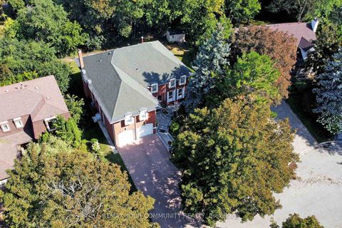 Photo 0 at 88 Cambridge Crescent, South Richvale, Richmond Hill
