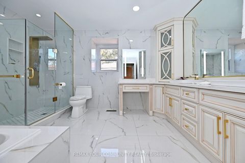 Photo 25 at 88 Cambridge Crescent, South Richvale, Richmond Hill