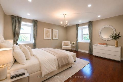 Photo 35 at 88 Cambridge Crescent, South Richvale, Richmond Hill