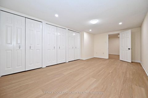 Photo 43 at 88 Cambridge Crescent, South Richvale, Richmond Hill