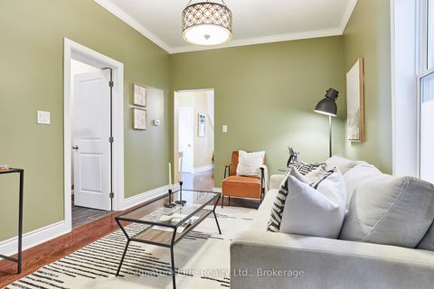 Photo 9 at 340 Pacific Avenue, Junction Area, Toronto