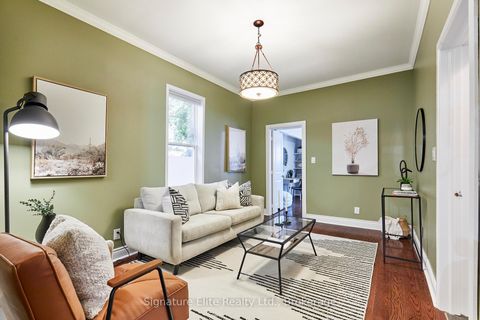 Photo 10 at 340 Pacific Avenue, Junction Area, Toronto