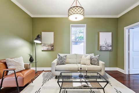 Photo 11 at 340 Pacific Avenue, Junction Area, Toronto