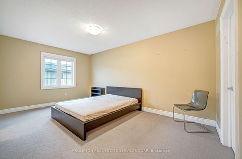 Photo 13 at 13 Flook Lane, Willowdale West, Toronto