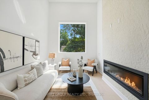 Photo 3 at 20 Boylen Street, Pelmo Park W4, Toronto