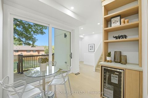 Photo 13 at 20 Boylen Street, Pelmo Park W4, Toronto