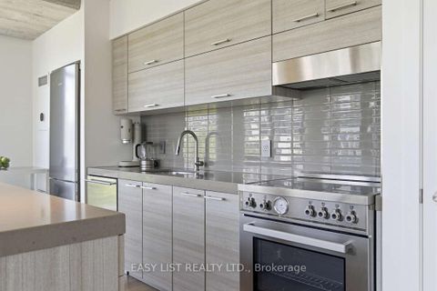 Photo 10 at 822 - 55 Stewart Street, Waterfront Communities C1, Toronto