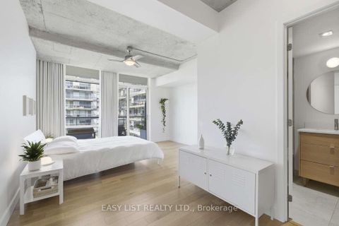 Photo 18 at 822 - 55 Stewart Street, Waterfront Communities C1, Toronto