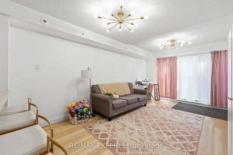 Photo 8 at 2025 - 85 George Appleton Way, CFB, Toronto