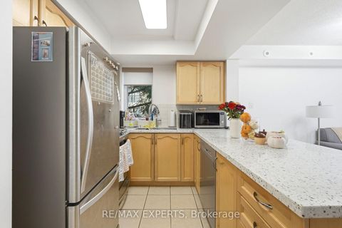 Photo 12 at 2025 - 85 George Appleton Way, CFB, Toronto