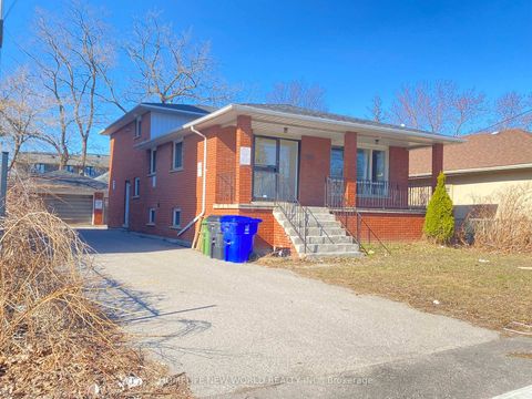 Photo 21 at 290 Sheppard Avenue W, Westgate, Toronto