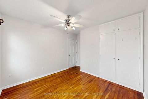 Photo 2 at 48 Frey Crescent, Maryvale, Toronto
