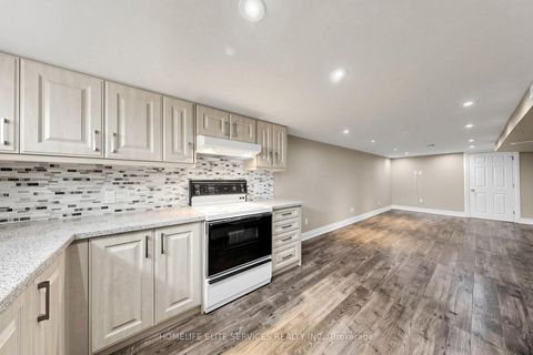 Photo 11 at 48 Frey Crescent, Maryvale, Toronto
