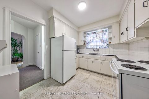 Photo 12 at 1336 Avenue Road, Lawrence Park South, Toronto