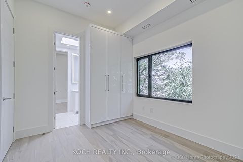 Photo 13 at 184 Falkirk Street, Nortown, Toronto