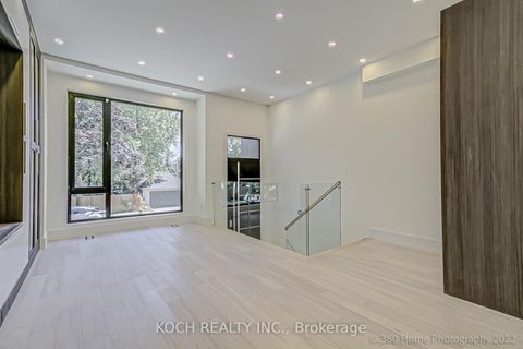 Photo 24 at 184 Falkirk Street, Nortown, Toronto