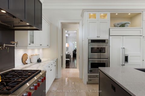 Photo 17 at 95 Bayview Ridge, York Mills, Toronto